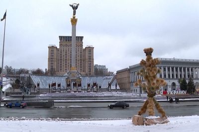 Ukraine gia hạn lệnh thiết quân luật