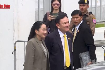 [Video] Cựu Thủ tướng Thái Lan Thaksin Shinawatra được ân xá