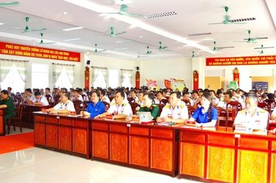 Hội thi Cán bộ đoàn giỏi và tuyên truyền viên trẻ Lữ đoàn 962 năm 2026