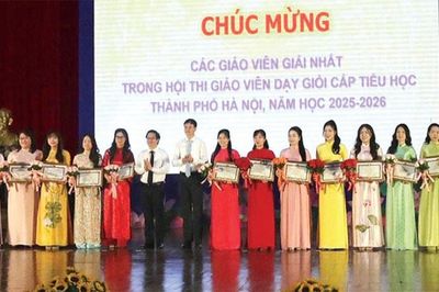 Xây dựng học sinh Thủ đô giỏi tri thức, giàu bản sắc