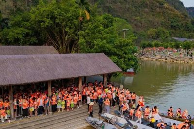 Du lịch kỳ nghỉ lễ 30/4: 'Bùng nổ' khách nội địa, các địa phương kiểm soát 'thế trận'