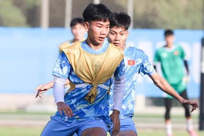 U17 Việt Nam luyện 'tuyệt chiêu', tự tin đánh bại Yemen