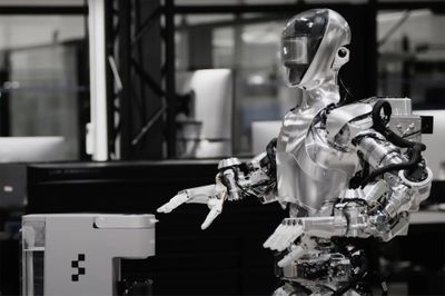 7 ngày công nghệ: 'Đội quân' robot AI vận hành lưới điện của Trung Quốc