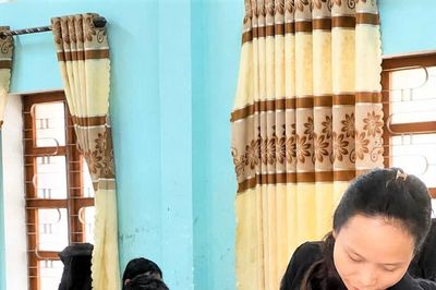 Học trò miền núi nỗ lực ôn thi lớp 10