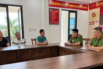 Xử phạt nhóm đối tượng 'phân lô' đất nghĩa trang