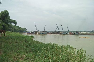 Phú Thọ dừng gia hạn, cấp lại giấy phép khai thác các mỏ cát sỏi không qua đấu giá