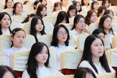 Hàng loạt ngành học được miễn 100% học phí năm 2026