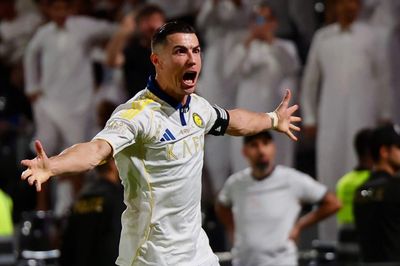 Ronaldo cùng Joao Felix rực sáng, Al Nassr tiến sát ngôi vô địch SPL