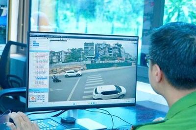 Camera 'mắt thần' hỗ trợ quản lý trật tự đô thị ở Tây Hồ