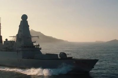 Khu trục hạm HMS Dragon của Anh lên đường tới Trung Đông cho sứ mệnh bảo vệ eo biển Hormuz