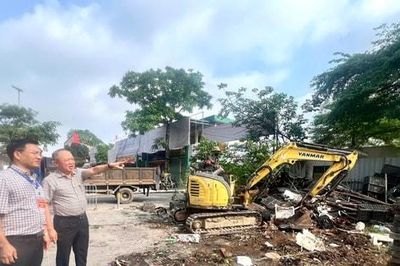 Phường Phú Diễn cưỡng chế, xử lý dứt điểm vi phạm về đất đai