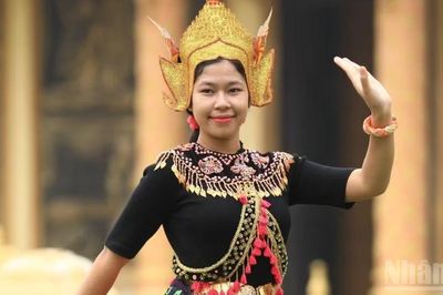 Lan tỏa văn hóa dân tộc Chăm gắn với phát triển du lịch bền vững