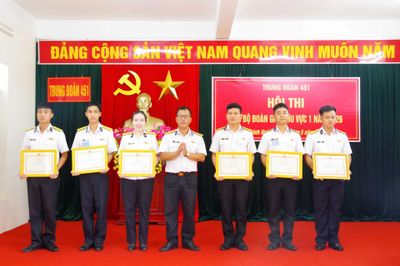 Trung đoàn 451 tổ chức hội thi cán bộ đoàn giỏi khu vực 1
