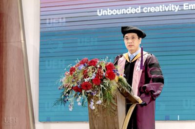 PGS.TS Bùi Quang Hùng giữ chức vụ Giám đốc Đại học Kinh tế Thành phố Hồ Chí Minh
