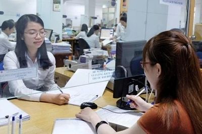 Làm gì để không bị hoãn xuất cảnh vì nợ thuế?