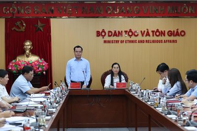 Củng cố, nâng cao chất lượng tổ chức Đảng và đội ngũ đảng viên