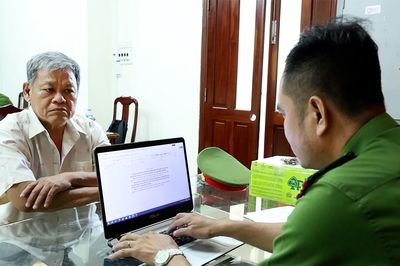 Bắt đối tượng cưỡng đoạt trên 1.600 tấn cá tra và hủy hoại tài sản