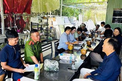 Công an Phú Quốc đồng hành giải phóng mặt bằng