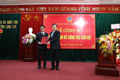 Công bố quyết định điều động, bổ nhiệm chức vụ Chánh án Tòa án nhân dân tỉnh Lạng Sơn