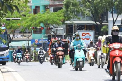 Miền Bắc nắng nóng đỉnh điểm ngày 15/5, có nơi trên 37 độ