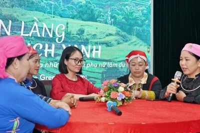 Mini talkshow du lịch xanh: Phụ nữ bản địa Lào Cai lan tỏa sinh kế bền vững