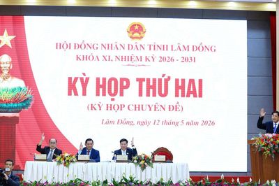 Quyết sách kịp thời cho giai đoạn phát triển mới