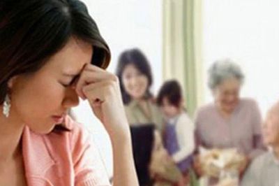 Giúp việc lương 10 triệu/tháng bật điều hòa suốt đêm, đến bữa phải ăn trước, no nê mới cho con chủ ăn
