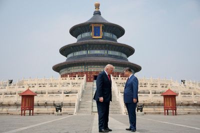 Vừa từ Trung Quốc về, ông Trump tăng tốc 'giấc mơ Washington vĩnh cửu'