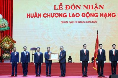 [Ảnh] Tổng Bí thư, Chủ tịch nước Tô Lâm dự Lễ kỷ niệm 120 năm Ngày truyền thống Đại học Quốc gia Hà Nội