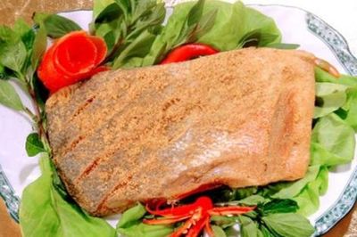 Món cá tốn cơm là đặc sản nổi tiếng của vùng quê đất Tổ, ăn một lần mê tới già