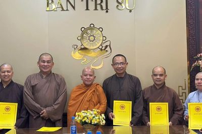 Đắk Lắk: Trao quyết định thành lập Ban Đại diện Phật giáo các khu vực phía Tây của tỉnh