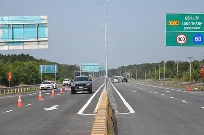 Đầu tư thiếu đồng bộ khiến đường Vành đai 3 vướng loạt hệ lụy