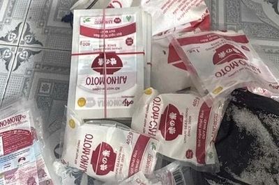 Triệt phá đường dây sản xuất bột ngọt giả quy mô lớn