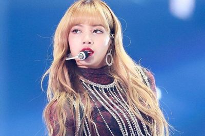 Lisa (BLACKPINK) biểu diễn khai mạc World Cup 2026