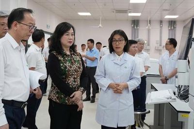 Bộ trưởng Bộ Y tế Đào Hồng Lan: Khẩn trương hoàn thiện các điều kiện để Cơ sở 2 Bệnh viện Nhi Trung ương hoạt động từ ngày 1/6