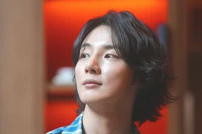 'Vua bánh mì' Yoon Si Yoon tiết lộ lý do chưa kết hôn: Vì mẹ anh phán chia tay