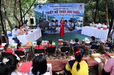 'Sơn Trà trong mắt em': Lan tỏa tình yêu quê hương qua từng tấm thiệp, bưu thiếp