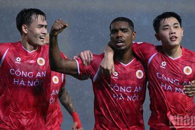 Công an Hà Nội vô địch V-League 2025/2026 trước 3 vòng đấu