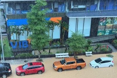 Mưa lớn, dông, lốc gây thiệt hại hàng chục tỷ đồng