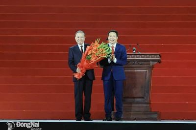 Xây dựng Đồng Nai thành một thành phố 'vì con người', mọi người dân đều được thụ hưởng thành quả phát triển