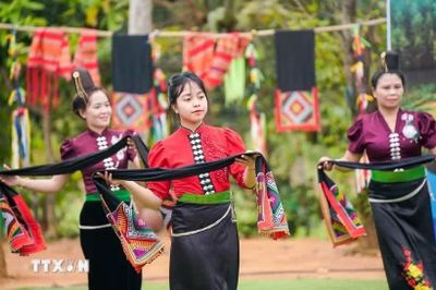 'Hậu chuyển giao,' Làng Văn hóa-Du lịch có cơ hội phát triển mới thế nào?
