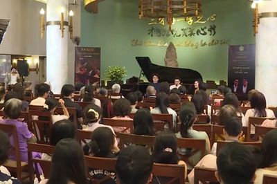 Đưa âm nhạc cổ điển đến gần công chúng