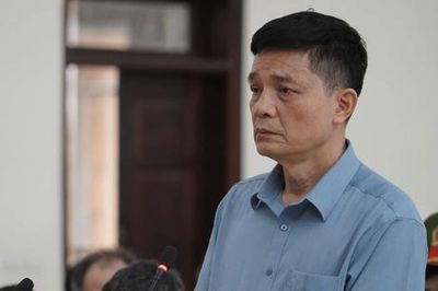 Cựu Cục trưởng Nguyễn Thanh Phong nộp tiền khắc phục cho đồng phạm có gia cảnh khó khăn