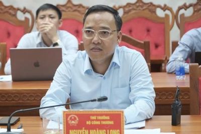 Thứ trưởng Nguyễn Hoàng Long làm việc tại Đắk Lắk về Quy hoạch điện VIII điều chỉnh