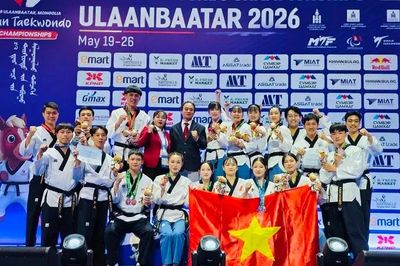 Võ sĩ Châu Tuyết Vân và đồng đội giành thêm 2 HCV quyền biểu diễn giải taekwondo châu Á 2026