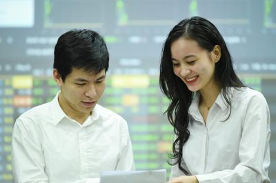 Chứng khoán phái sinh ngày 20/5: Dòng tiền giao dịch sôi động trước phiên đáo hạn