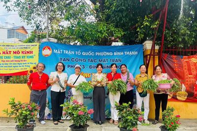 TP.HCM: phường Bình Thạnh ra mắt công trình 'Vườn rau xanh, sạch – tái chế bảo vệ môi trường'