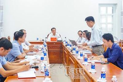 Chủ tịch UBND tỉnh Lữ Quang Ngời tiếp công dân