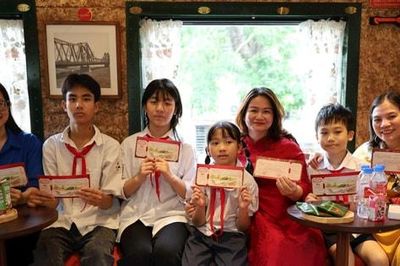 Chuyến tàu đặc biệt của những 'măng non' khiếm thính
