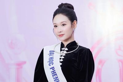 Nữ sinh Phenikaa diện đồ dân tộc Thái, nhan sắc gây chú ý tại Ngày hội tuyển sinh Hoa hậu Việt Nam 2026